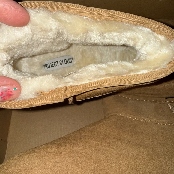 NWT never worn Tan Suede Ankle Boots - Picture 2 of 7